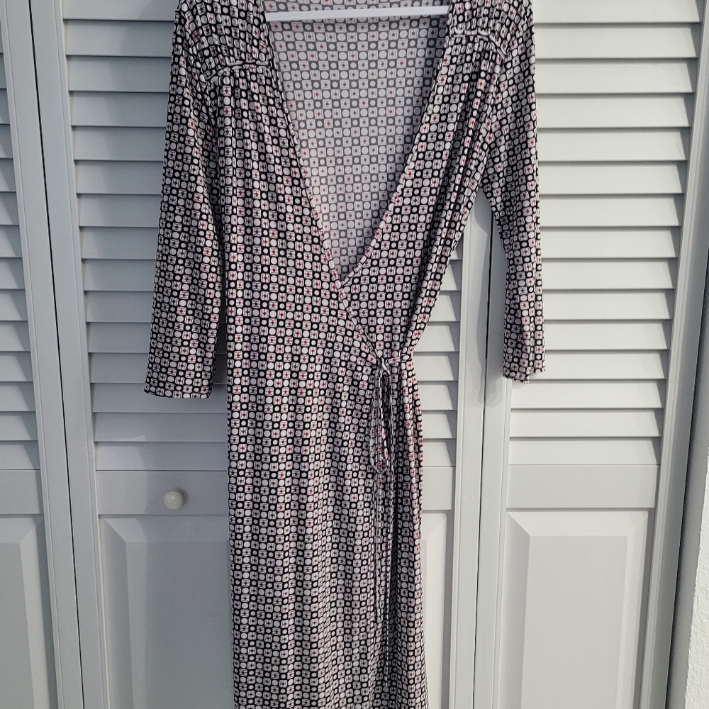 Midi Wrap Dress in Black and Red Geometric Print